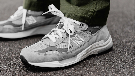 Can the New Balance 990v6 Improve Plantar Fasciitis?